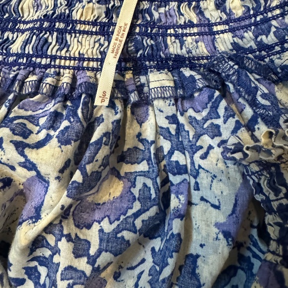 Free People size small top - Picture 2 of 2